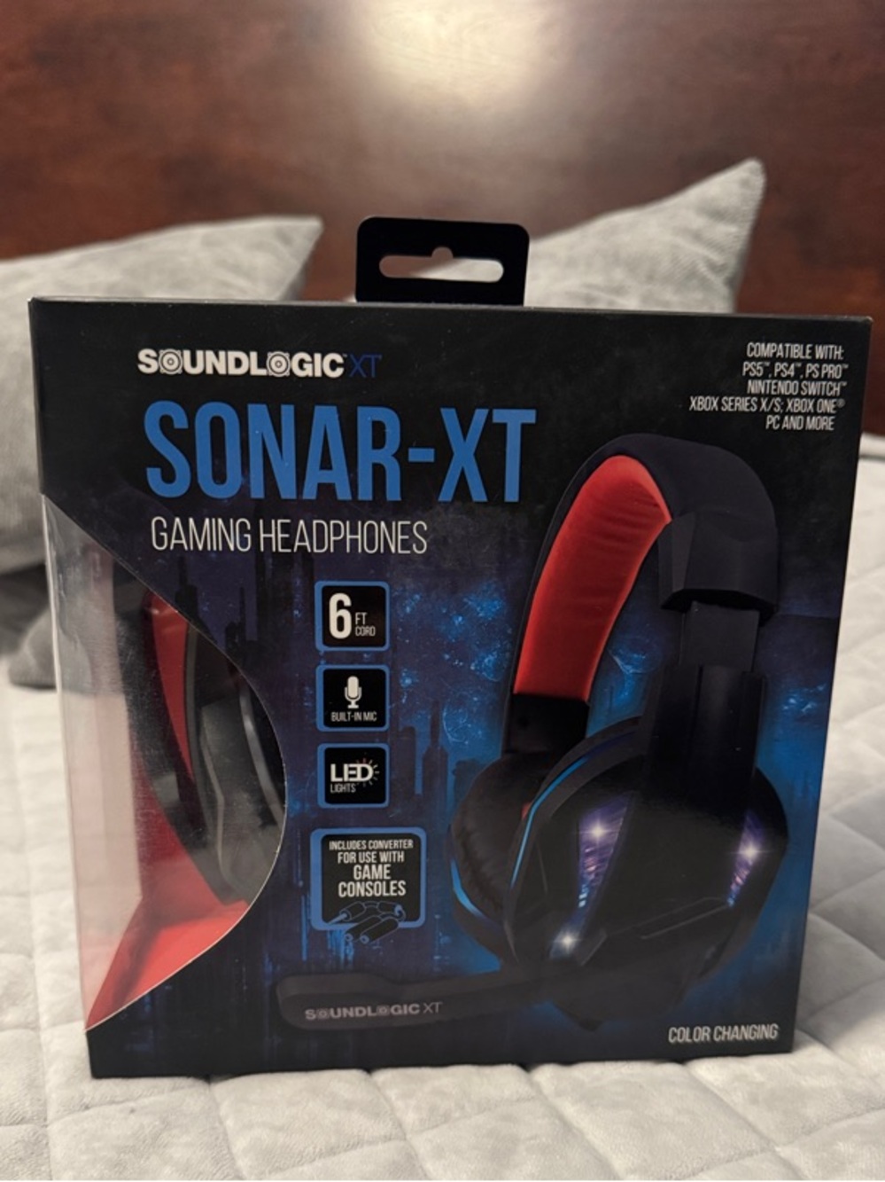 SONAR-XT Gaming Headphones - Black & Red